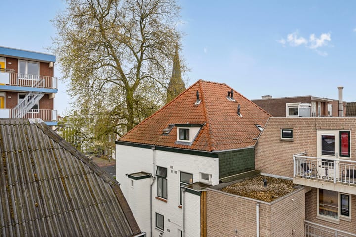 Photo 20 of Spoorwegstraat 66-2