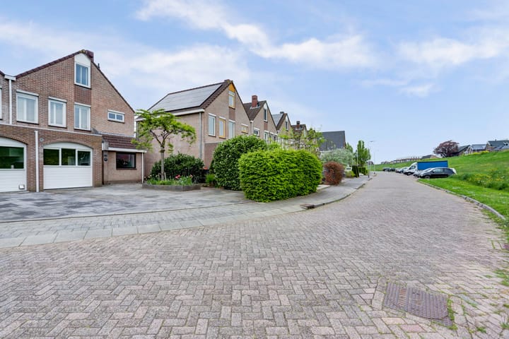 Foto 6 van Benedenrijweg 377