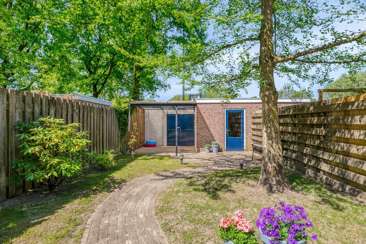 Photo 26 of Hazelaarstraat 42