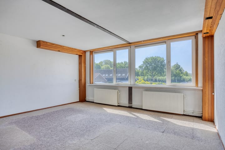 Foto 12 van Johanna van Breugelplein 14