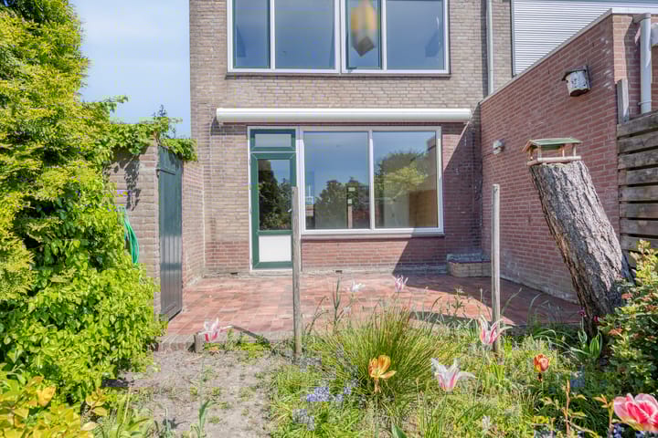 Foto 25 van Johanna van Breugelplein 14