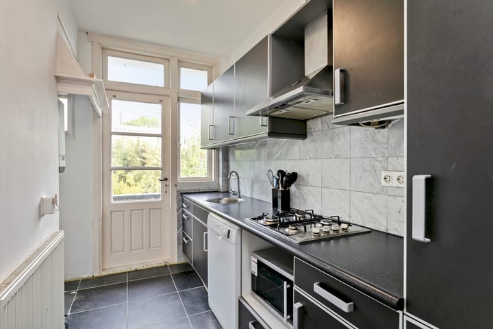 Photo 11 of Ahornstraat 41