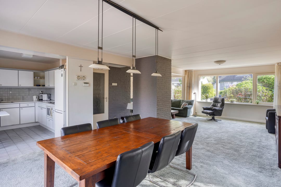 Photo 8 of Van Burenlaan 6