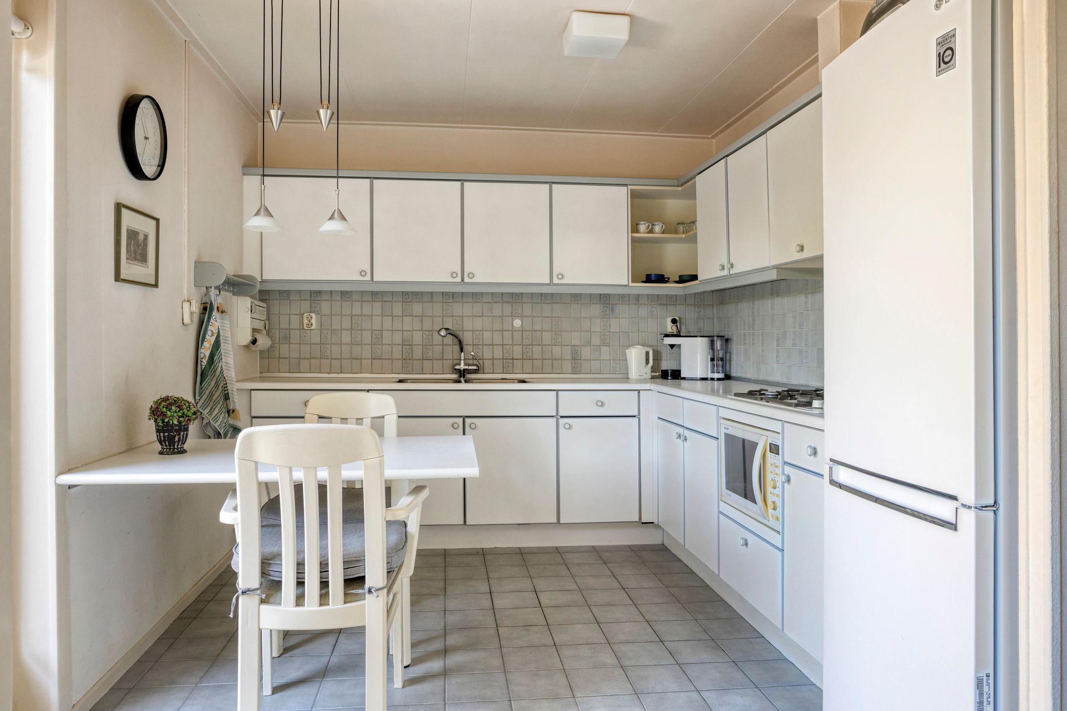 Photo 9 of Van Burenlaan 6