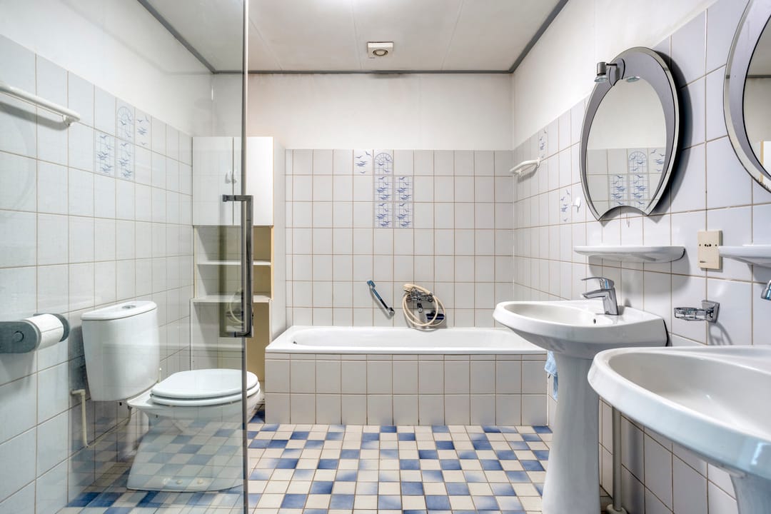 Photo 17 of Van Burenlaan 6