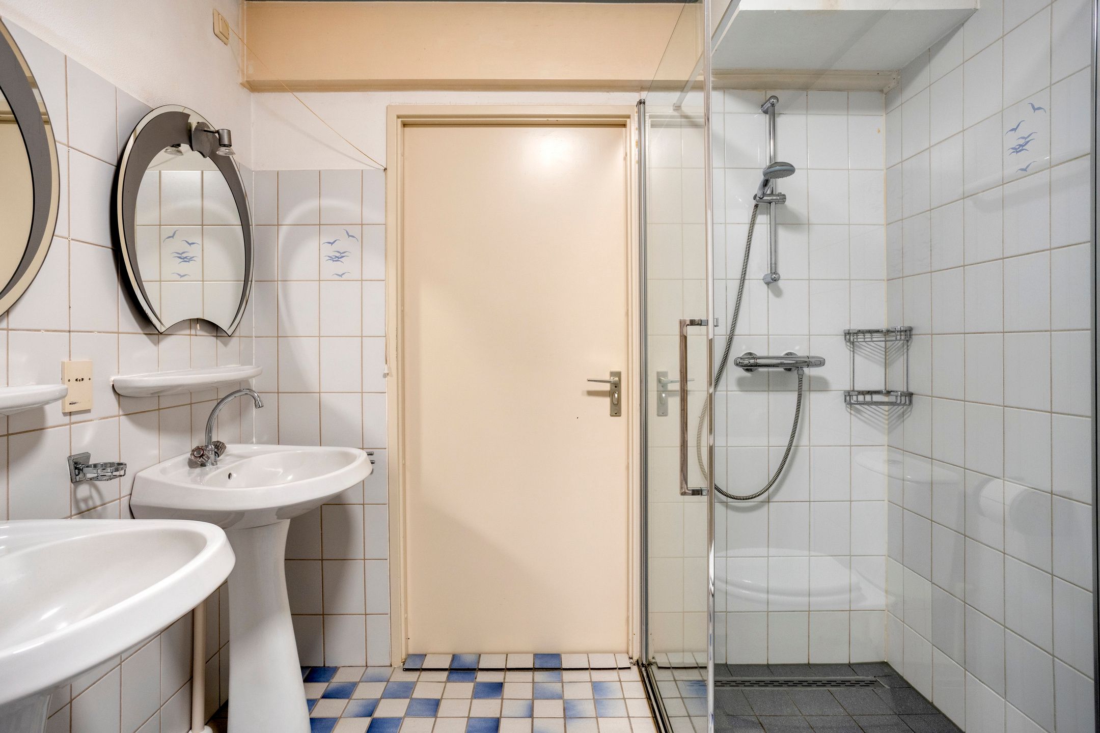 Photo 18 of Van Burenlaan 6