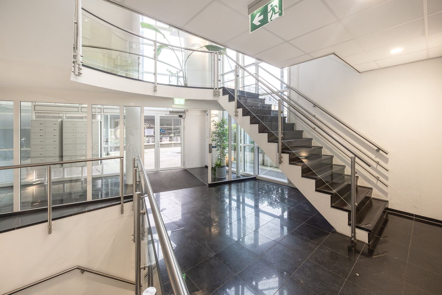 Foto 34 van Merweplein 5-1