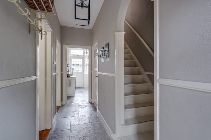 Photo 11 of Koningin Mariastraat 2-B