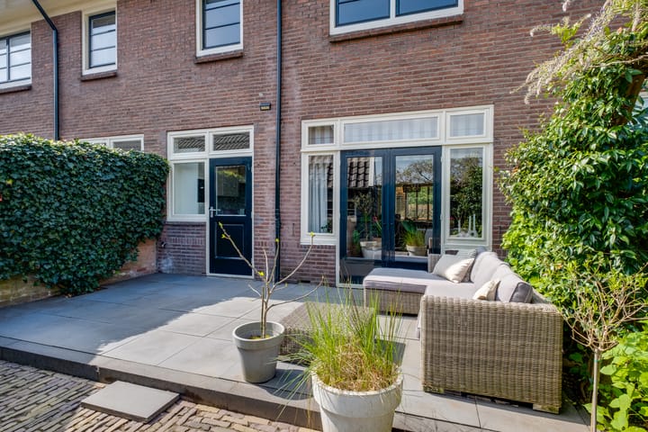 Photo 22 of Koningin Mariastraat 2-B