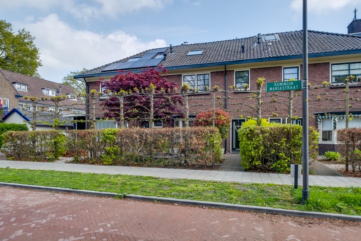 Photo 28 of Koningin Mariastraat 2-B