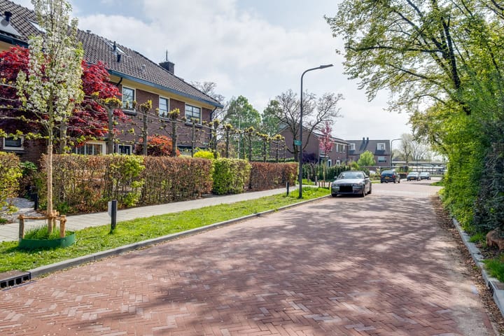 Photo 30 of Koningin Mariastraat 2-B