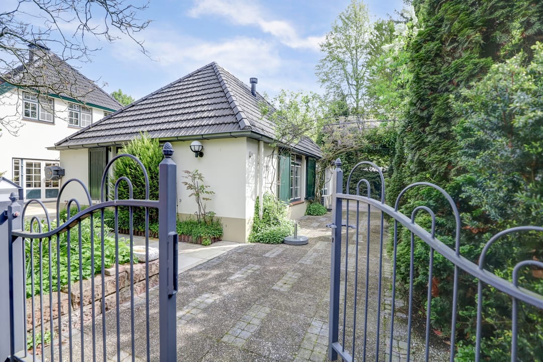 Foto 82 van Pastoor van der Marckstraat 60