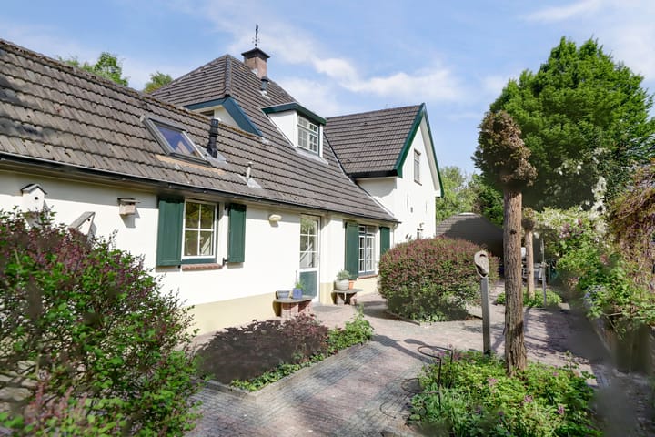 Foto 85 van Pastoor van der Marckstraat 60