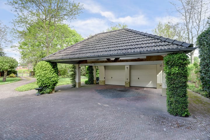 Foto 88 van Pastoor van der Marckstraat 60