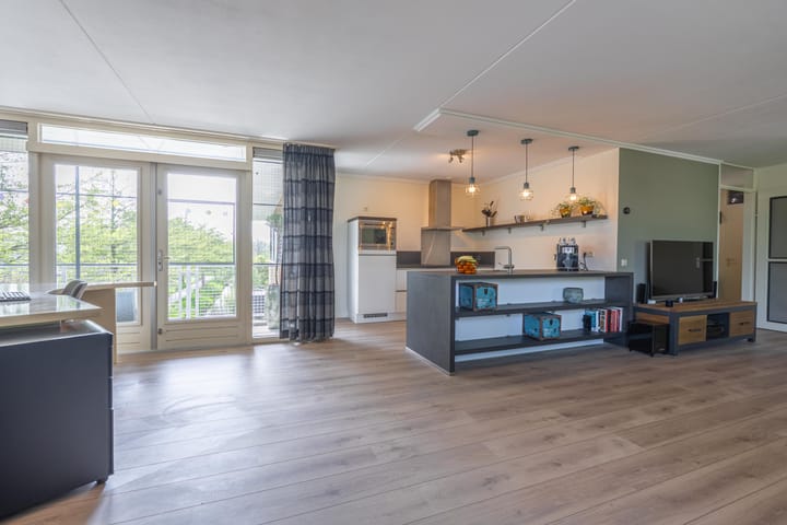 Foto 17 van Marsstraat 16