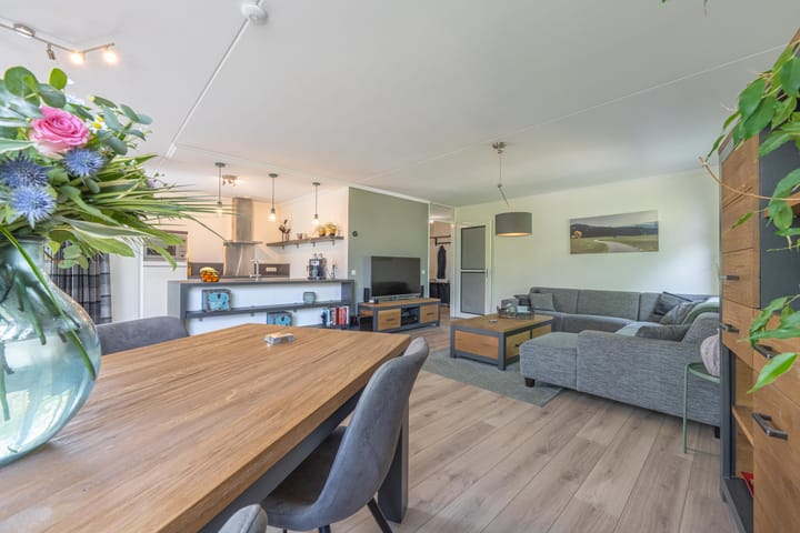 Foto 20 van Marsstraat 16