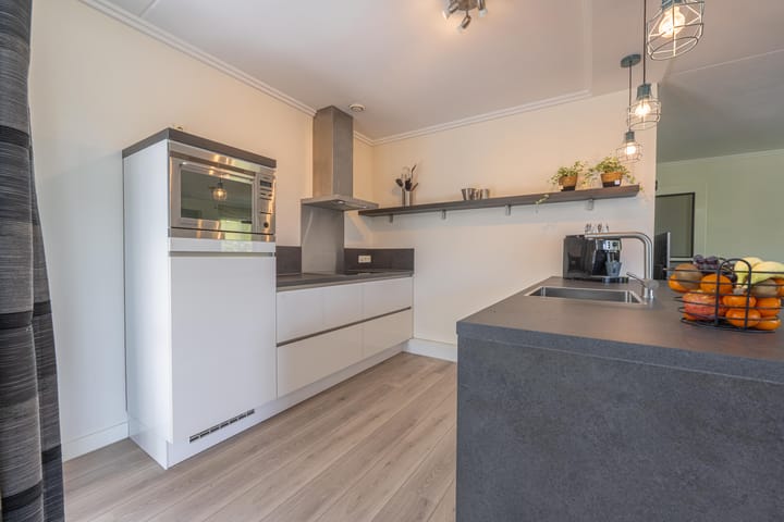 Foto 24 van Marsstraat 16