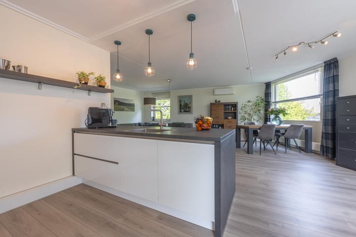 Foto 25 van Marsstraat 16