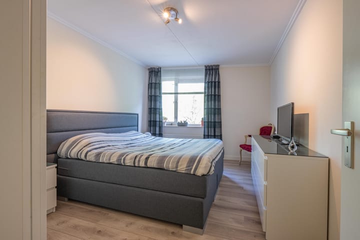 Foto 32 van Marsstraat 16