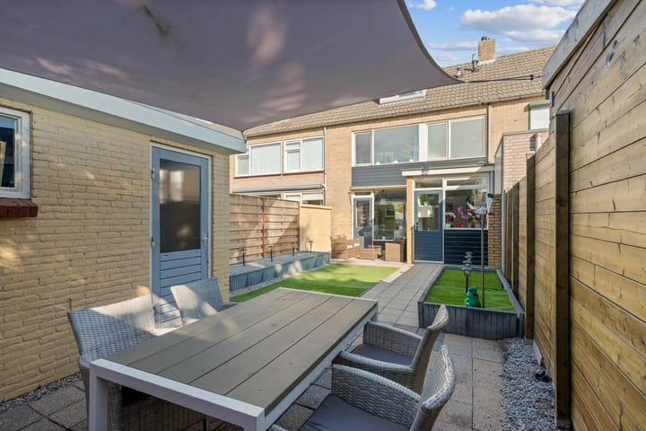 Photo 37 of Burgemeester De Cock van Opijnenstraat 19