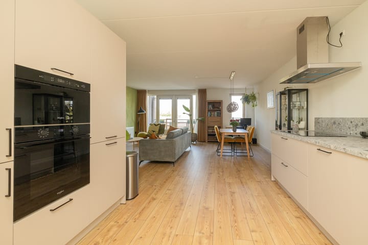 Foto 10 van B.G.J. Berntzenstraat 41