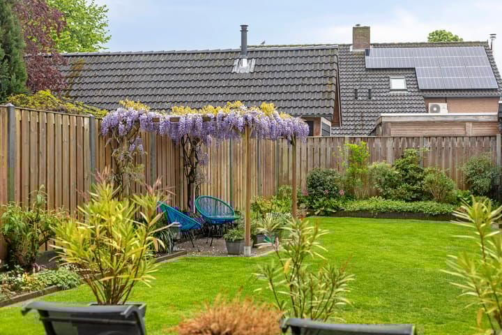 Foto 38 van Burgemeester Mostermanslaan 3