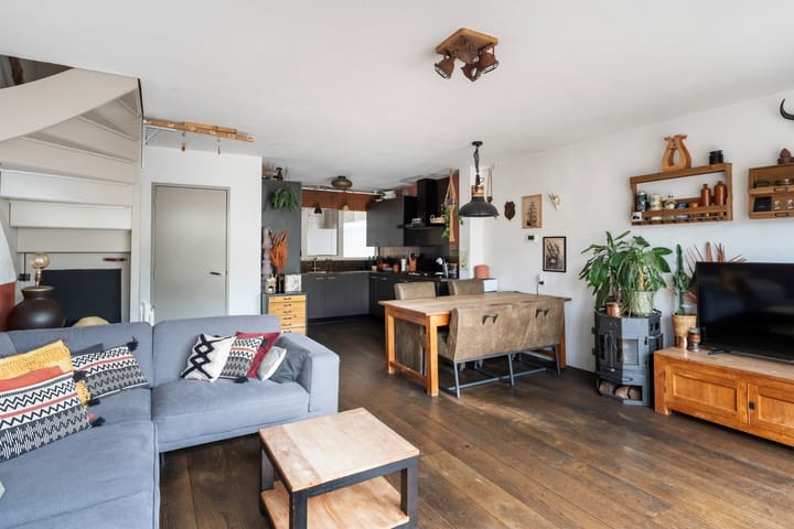 Foto 11 van Roekenplaats 14