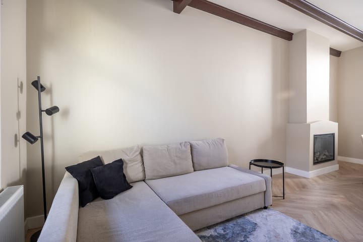 Photo 8 of Singelstraat 28