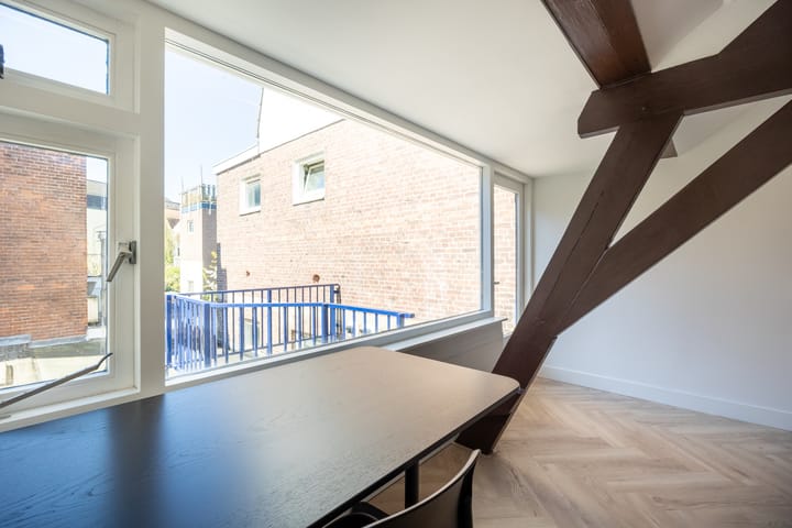 Photo 31 of Singelstraat 28