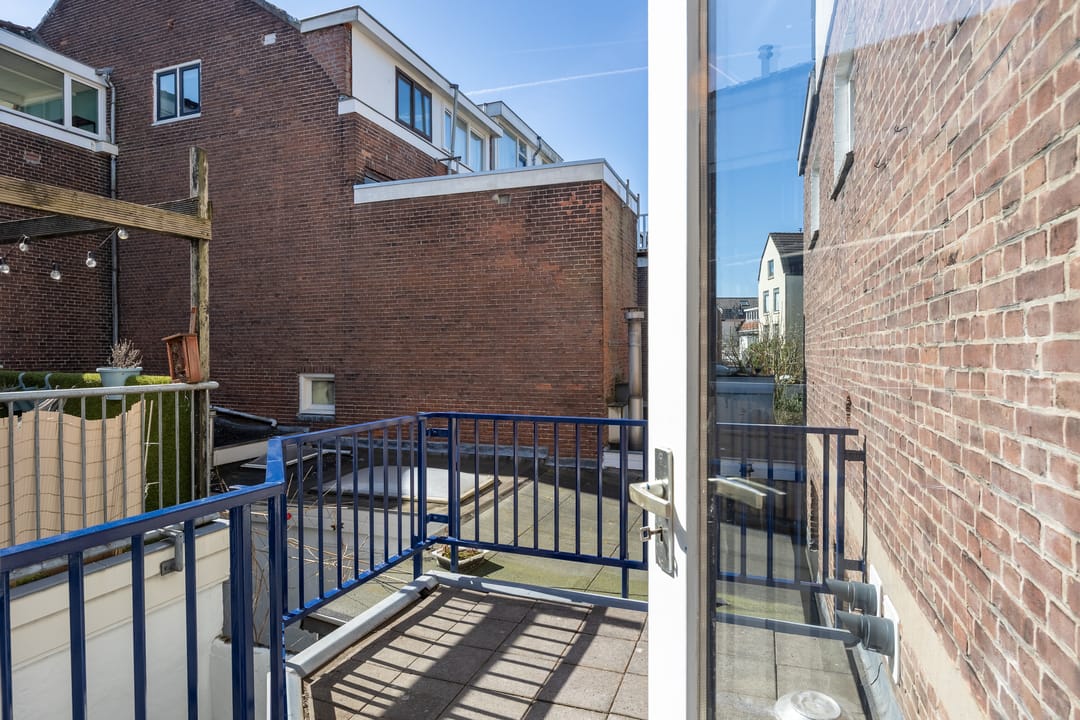 Photo 32 of Singelstraat 28