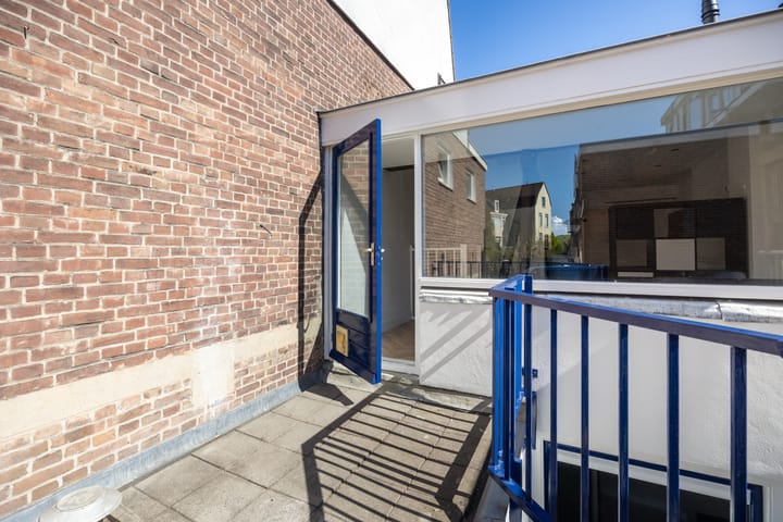 Photo 34 of Singelstraat 28