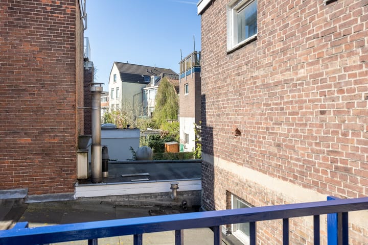 Photo 35 of Singelstraat 28