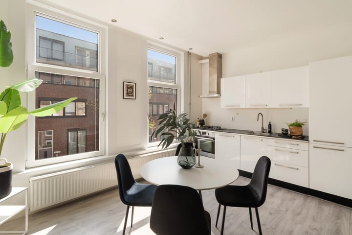 Foto 12 van Snellinckstraat 25-B01