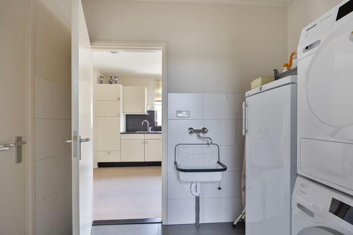 Foto 12 van Eikenlaan 12