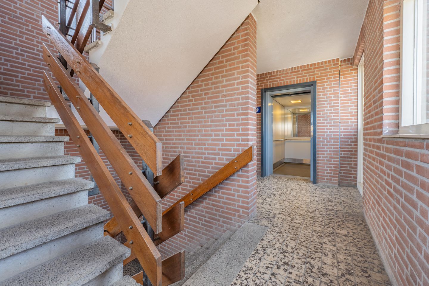 Photo 10 of Gasthuisstraat 60