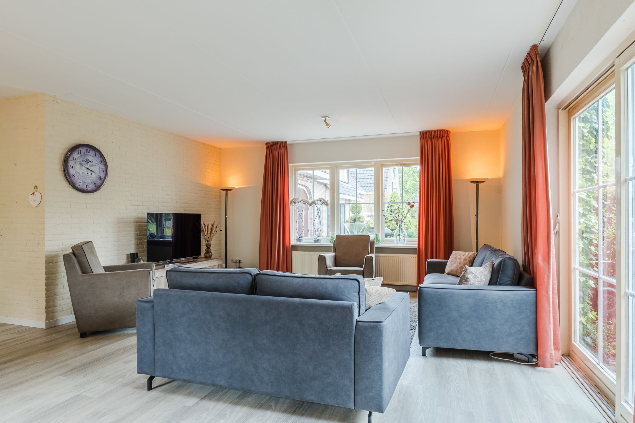 Foto 3 van Bijenkamp 10