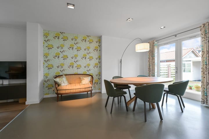 Foto 8 van van Dijklaan 5