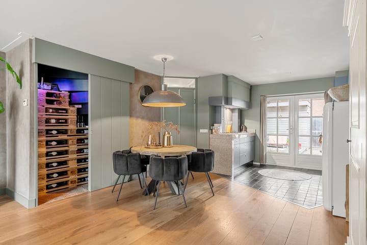 Foto 8 van Rubensstraat 62