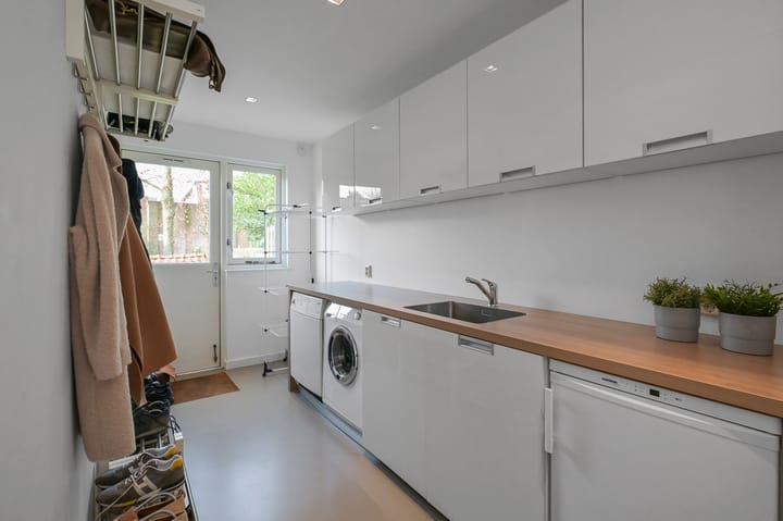 Foto 15 van van Dijklaan 5