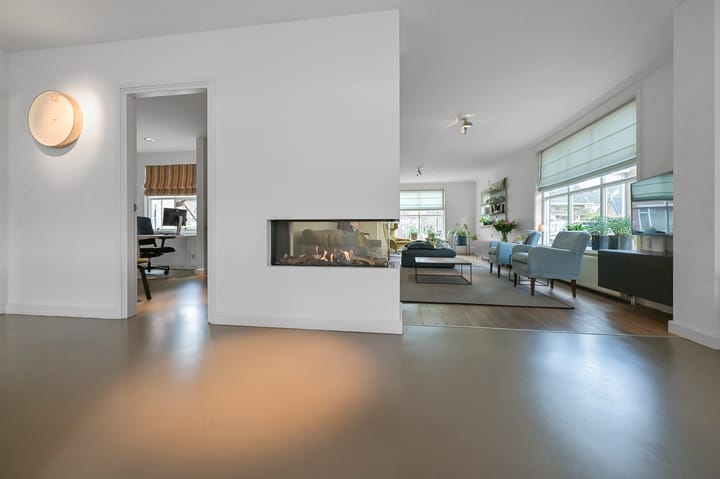 Foto 16 van van Dijklaan 5