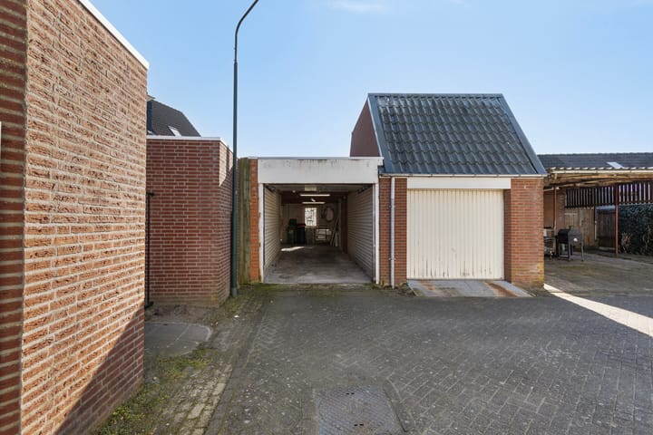 Foto 33 van Anjerstraat 18