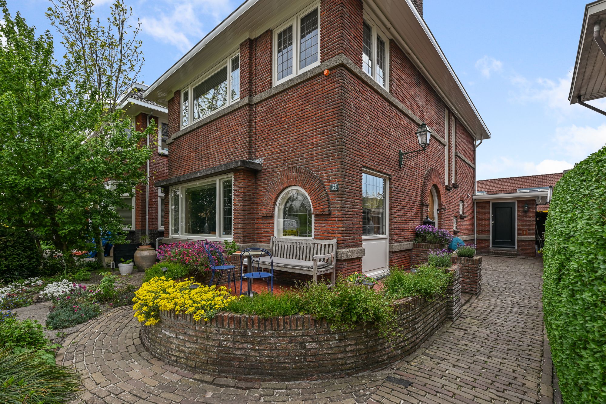 Foto 3 van Parallelweg 136