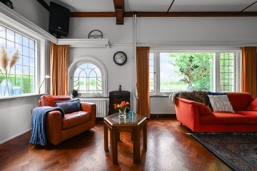 Foto 8 van Parallelweg 136