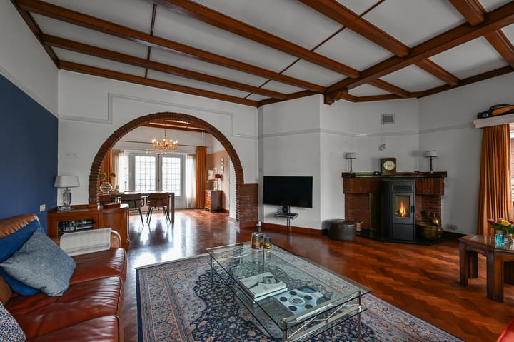 Foto 12 van Parallelweg 136