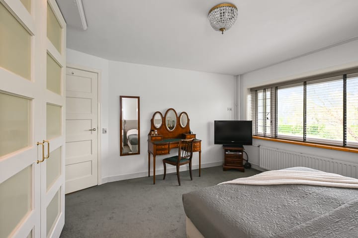 Foto 41 van Parallelweg 136