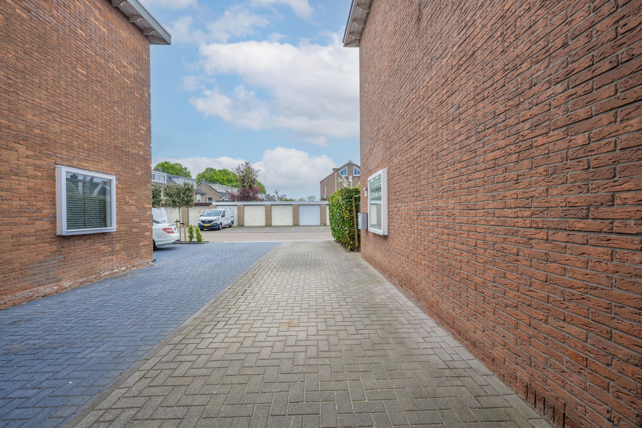 Foto 6 van Burgemeester Van den Steenstraat 8