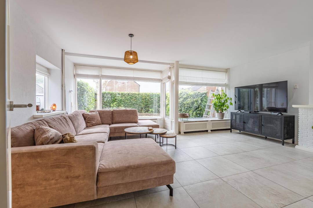 Foto 11 van Burgemeester Van den Steenstraat 8