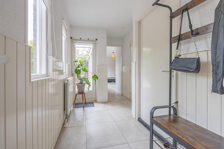 Foto 22 van Burgemeester Van den Steenstraat 8