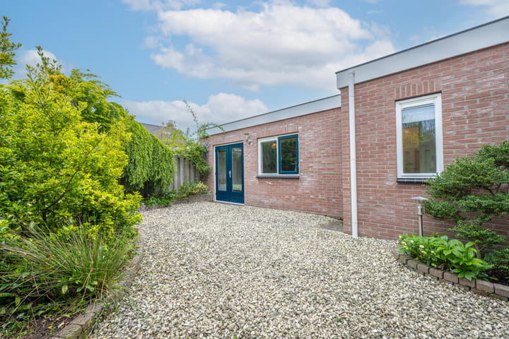 Foto 29 van Burgemeester Van den Steenstraat 8