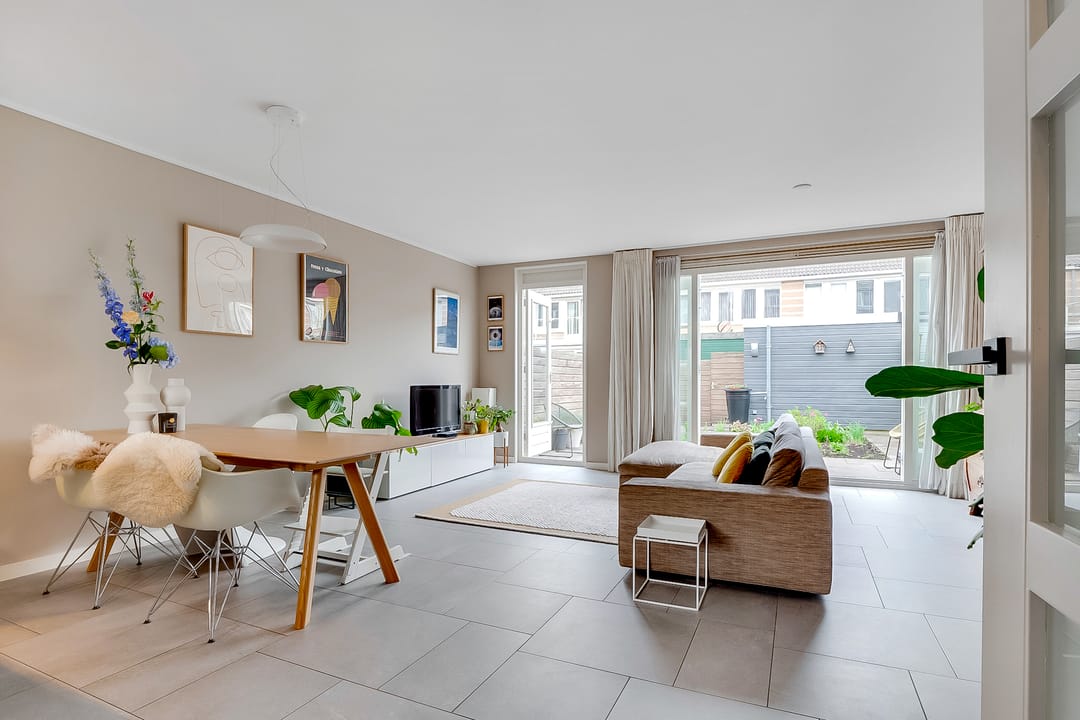 Foto 1 van Distelvlinderweg 66